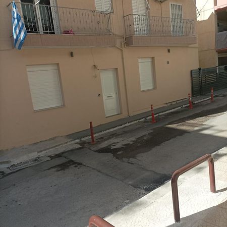 Εirene Room Chalkida Exterior photo